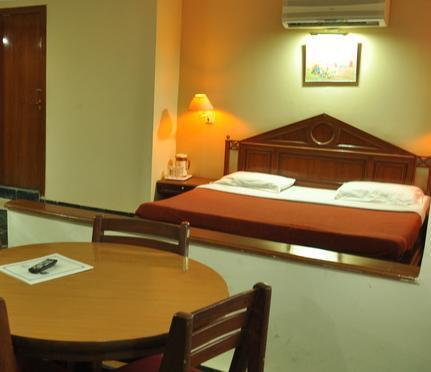 Hotel Chandan Gāndhīdhām Εξωτερικό φωτογραφία